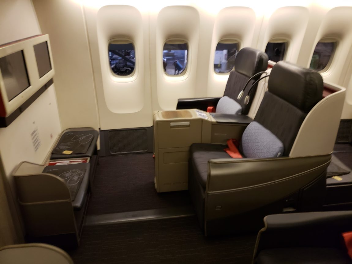 Review: Turkish Airlines Business Class (B777-300ER) Houston IAH to ...