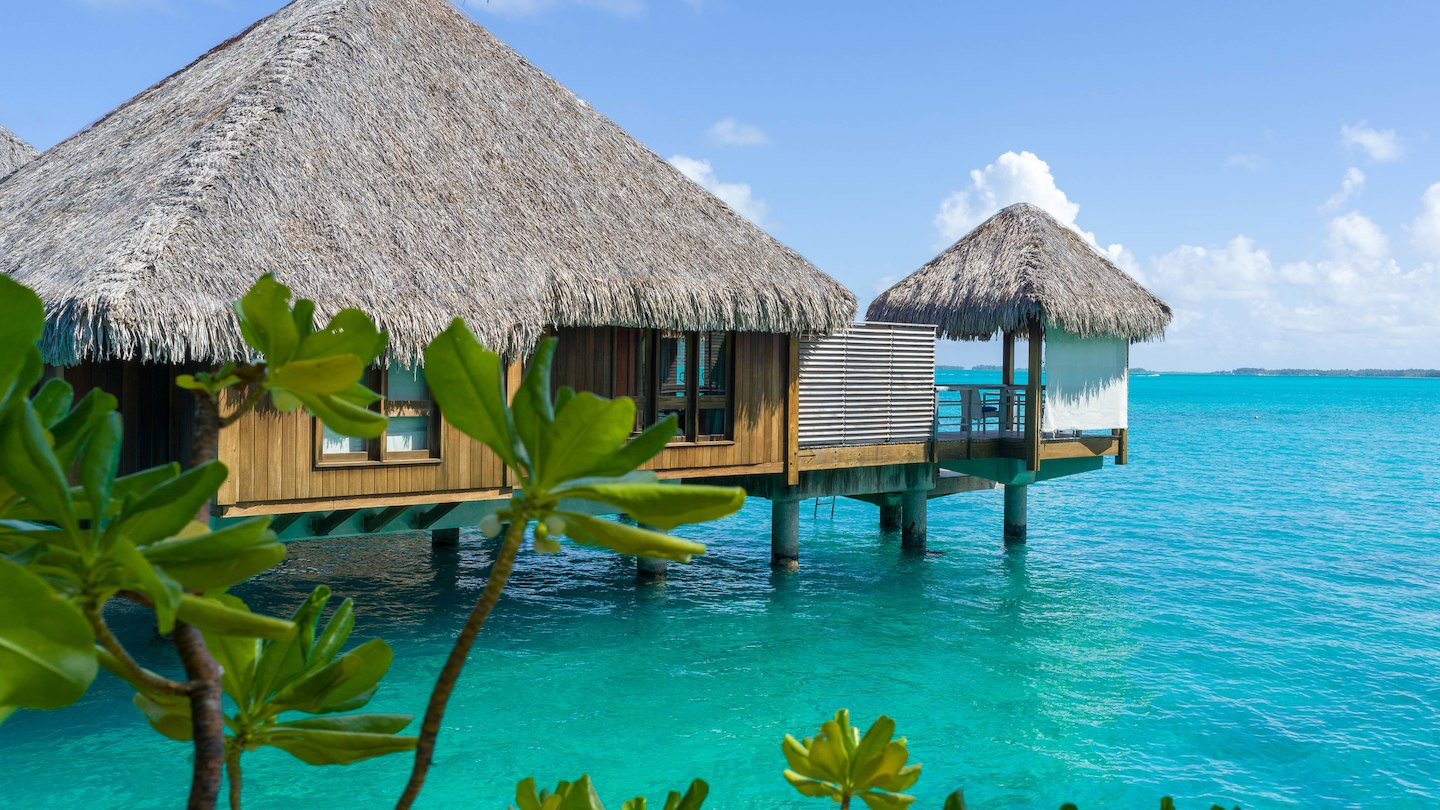8 Best Resorts for Overwater Bungalows - Free Travel, use Points and Miles